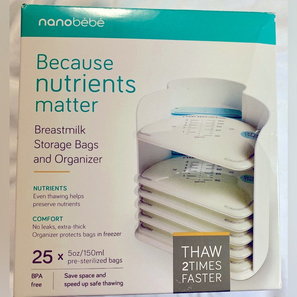 Nanobebe 25-Pack Breast Milk Storage Bags and Organizer